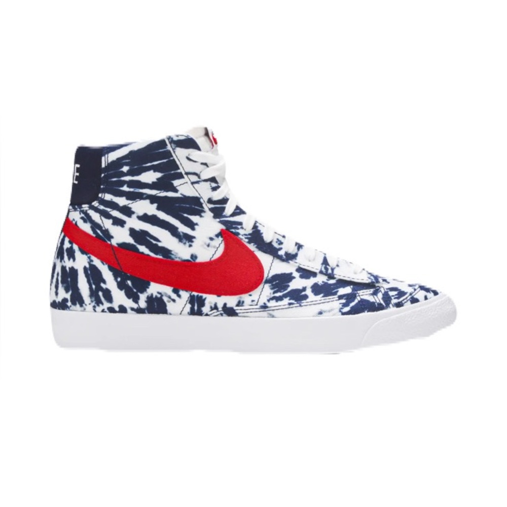 Nike Blazer Mid '77 Vintage 'Blue Tie-Dye' sneaker.